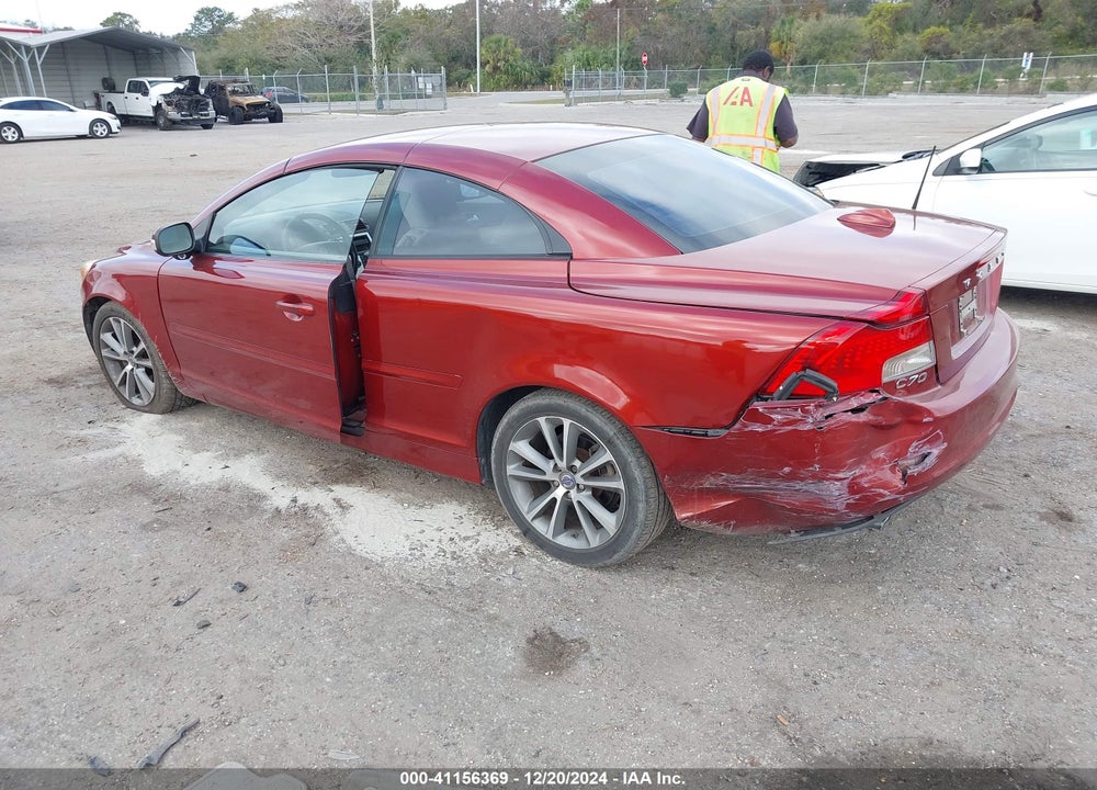 2011 VOLVO C70 VIN: YV1672MC1BJ120922