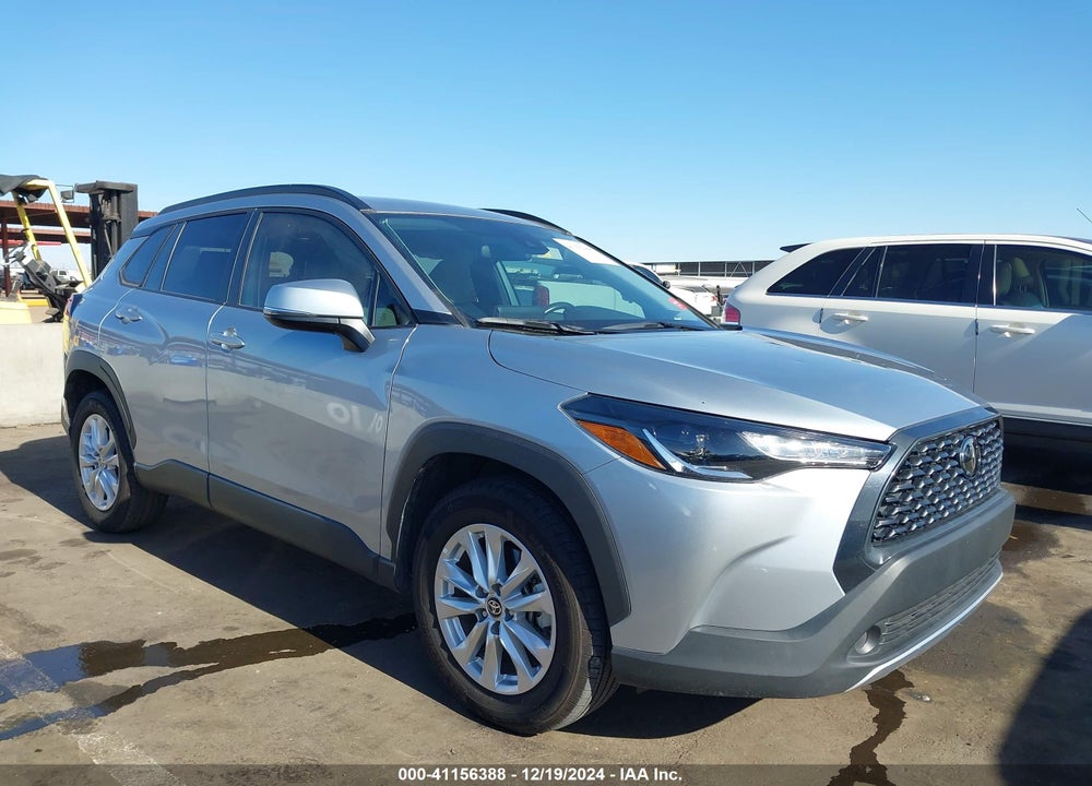 2022 TOYOTA COROLLA CROSS LE VIN: 7MUCAAAG8NV036573