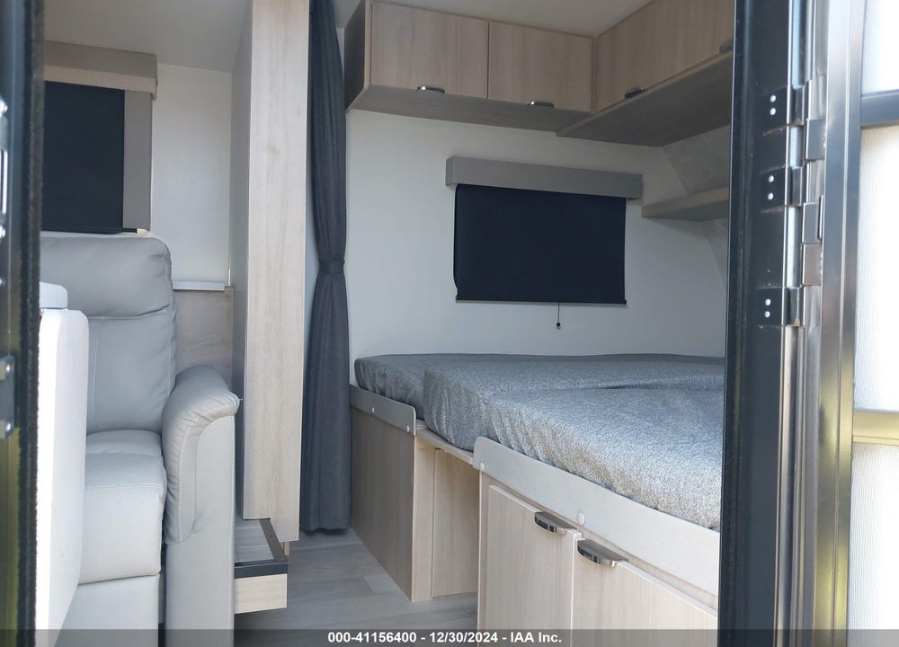 2024 WINNEBAGO MICRO MINNIE VIN: 54CTM2J23R3079415