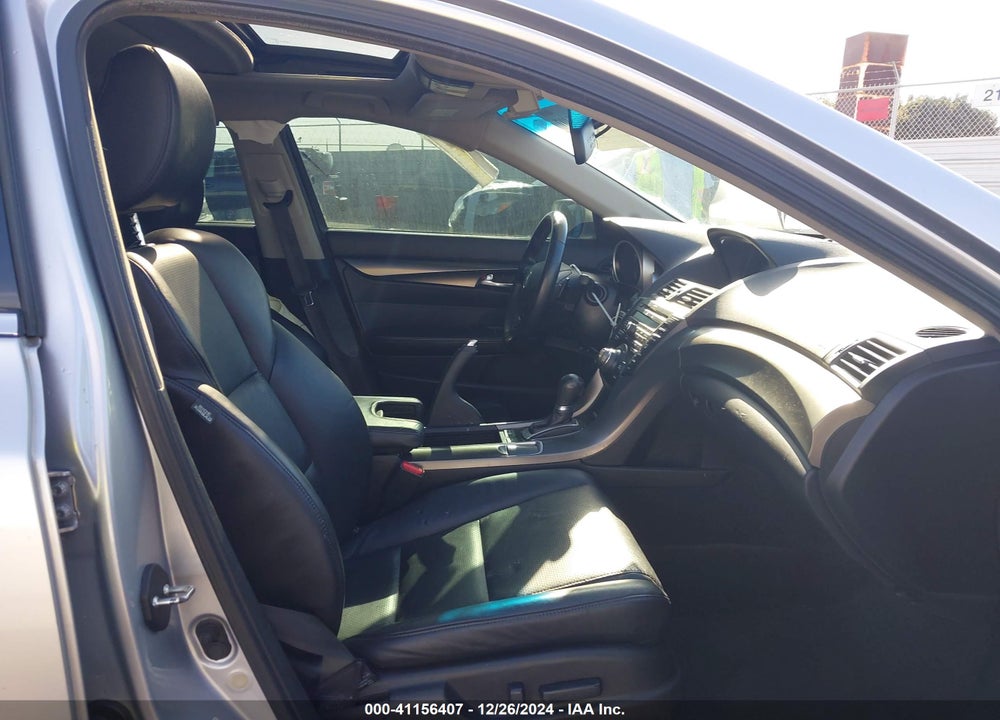 2013 ACURA TL VIN: 19UUA8F57DA010493