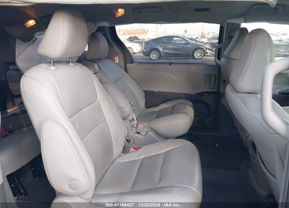 2017 TOYOTA SIENNA XLE LIMITED VIN: 5TDYZ3DC6HS828707