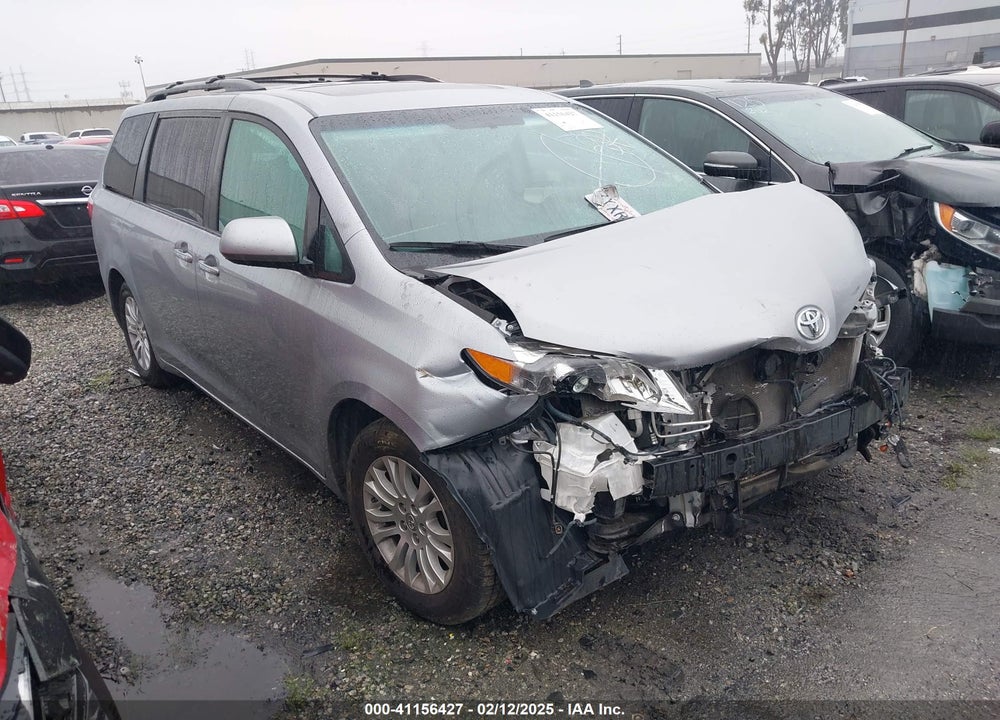 2017 TOYOTA SIENNA XLE LIMITED VIN: 5TDYZ3DC6HS828707