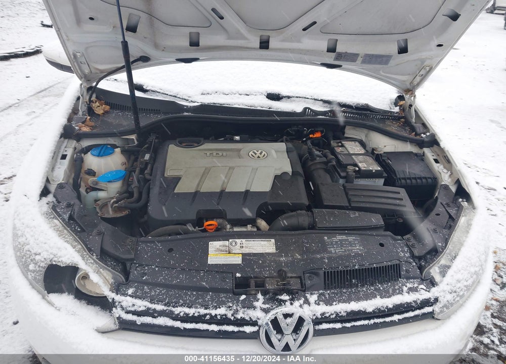2011 VOLKSWAGEN GOLF TDI 4-DOOR VIN: WVWDM7AJ7BW228079
