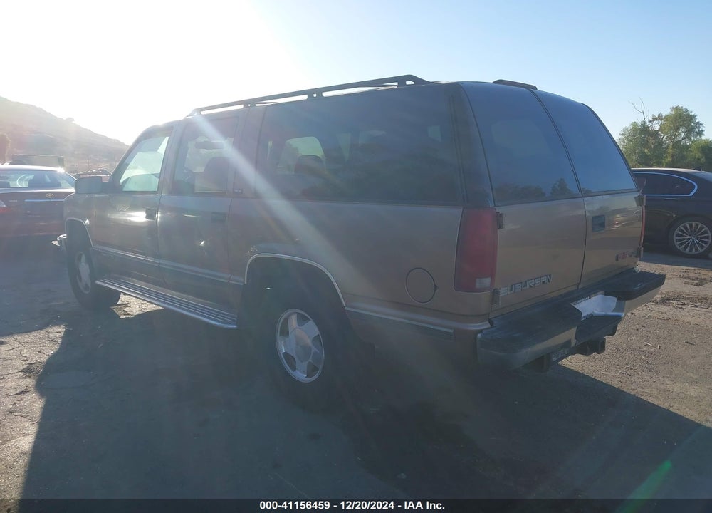 1996 GMC SUBURBAN K1500 VIN: 3GKFK16R7TG520460
