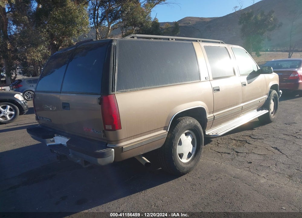 1996 GMC SUBURBAN K1500 VIN: 3GKFK16R7TG520460