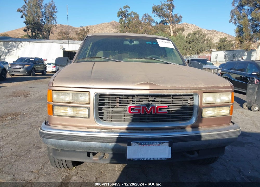 1996 GMC SUBURBAN K1500 VIN: 3GKFK16R7TG520460