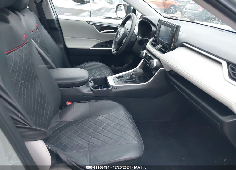 2022 TOYOTA RAV4 XLE VIN: 2T3P1RFV2NW276539