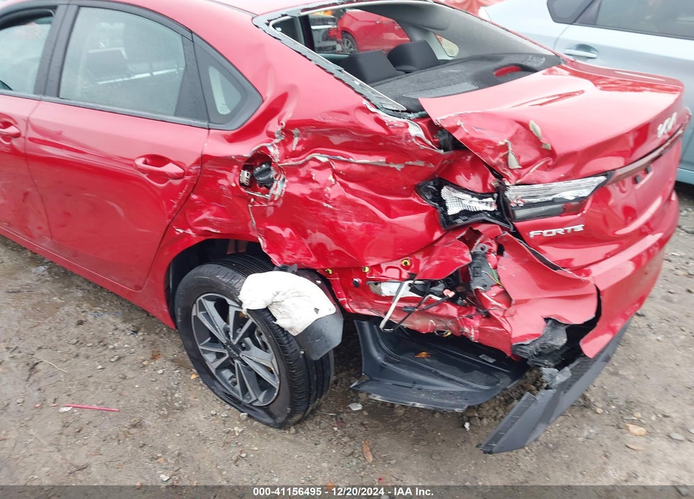 2024 KIA FORTE LXS VIN: 3KPF24AD5RE783723