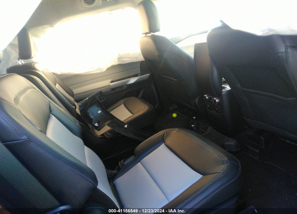 2024 FORD EXPLORER VIN: 1FMSK8DH1RGA22283