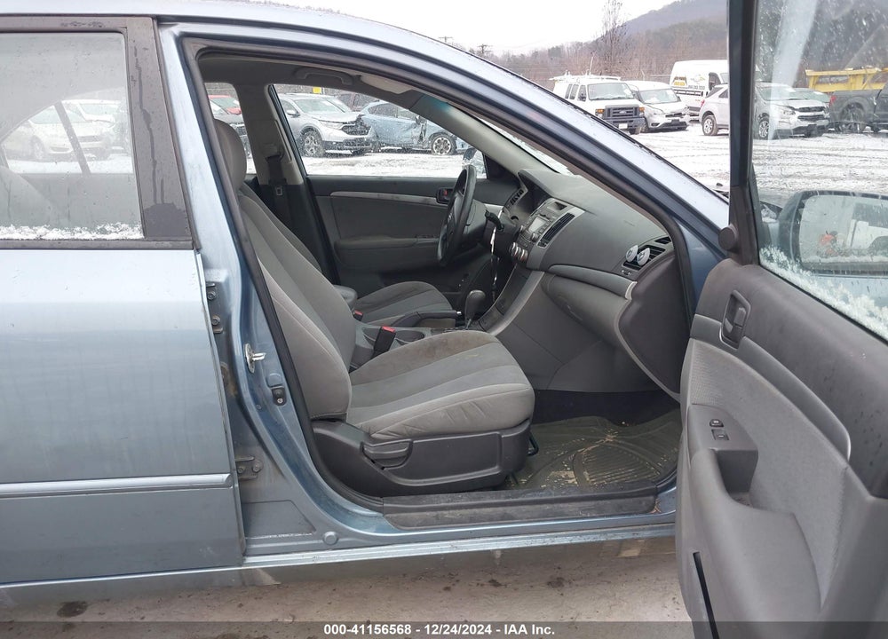 2009 HYUNDAI SONATA VIN: 5NPET46C99H550786