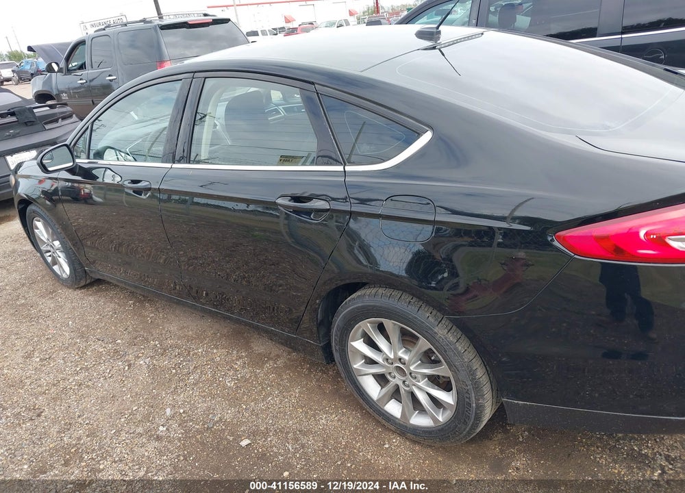 2017 FORD FUSION SE VIN: 3FA6P0HD9HR353898