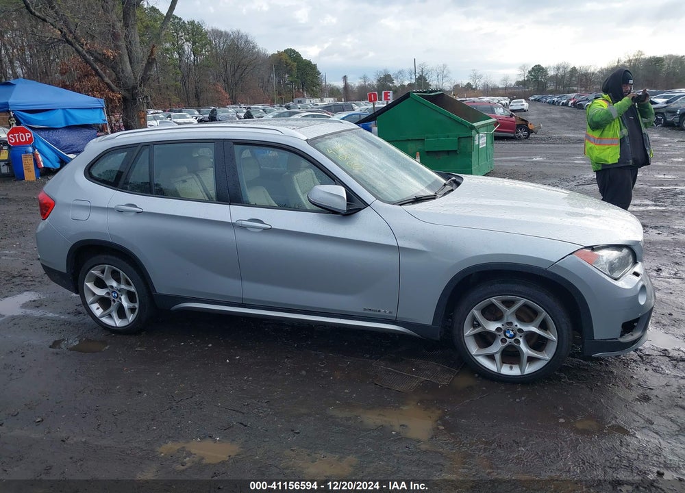 2015 BMW X1 XDRIVE28I VIN: WBAVL1C55FVY32033