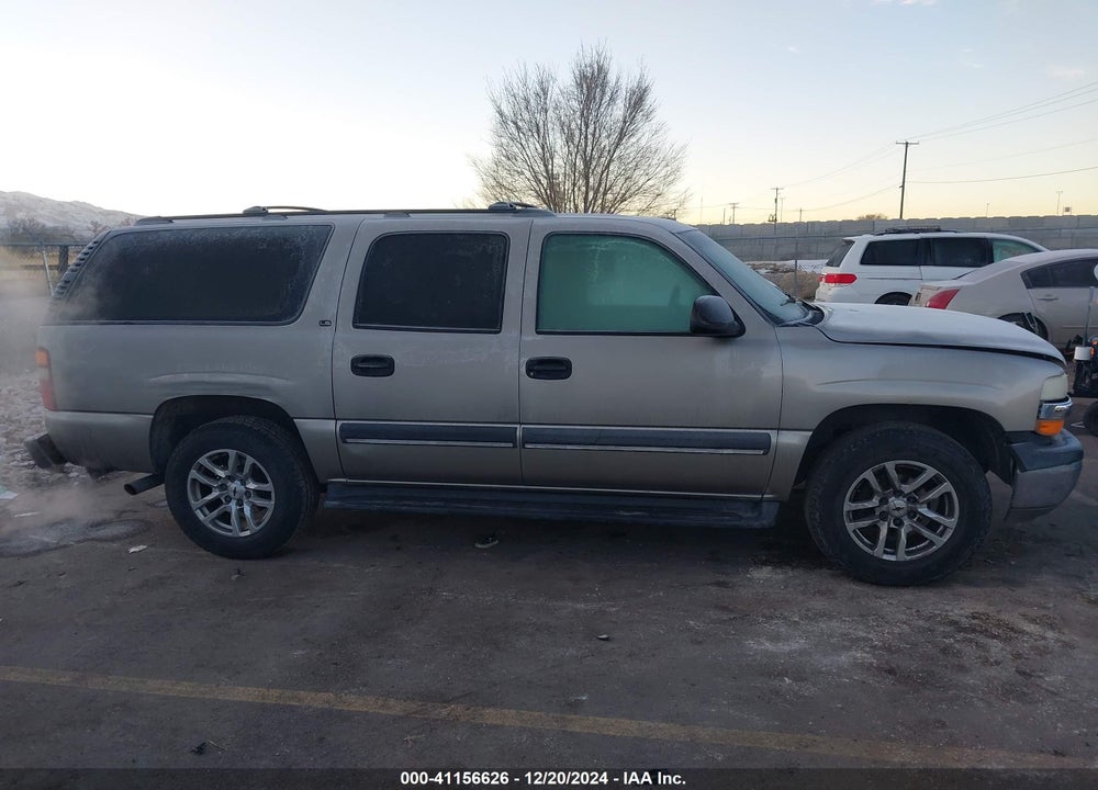 2002 CHEVROLET SUBURBAN 1500 LS VIN: 1GNEC16Z72J136848