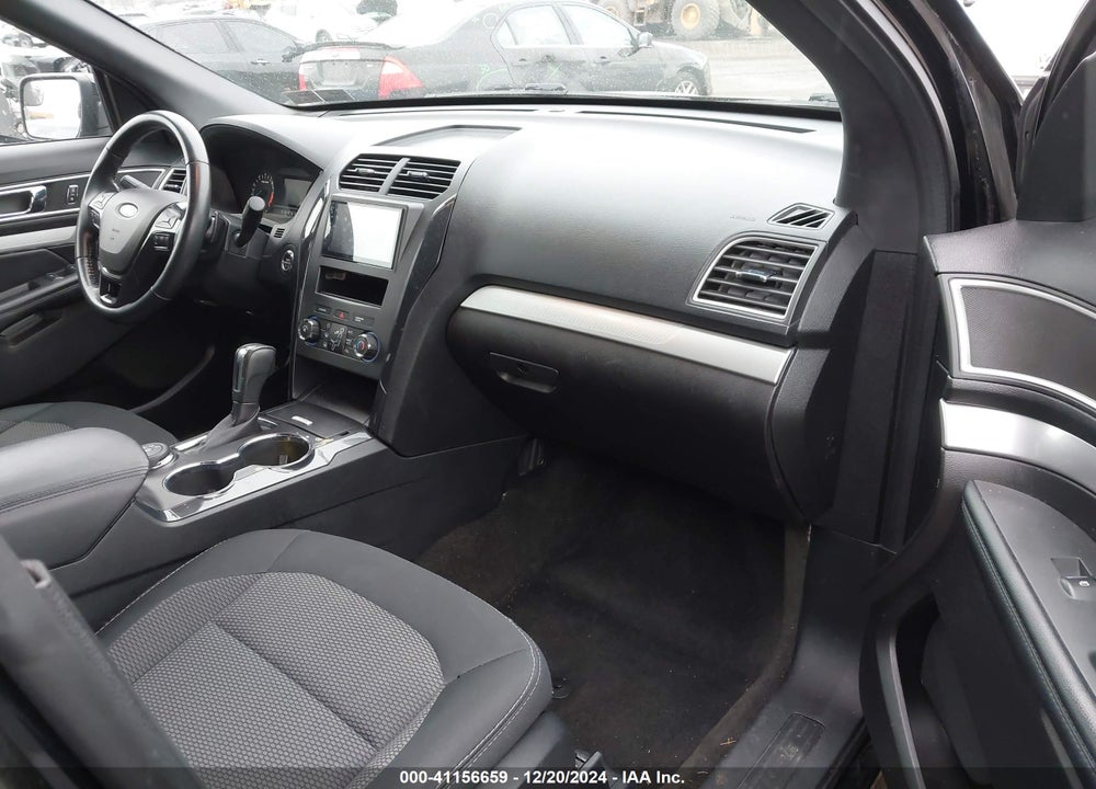 2017 FORD EXPLORER XLT VIN: 1FM5K8D83HGD47688