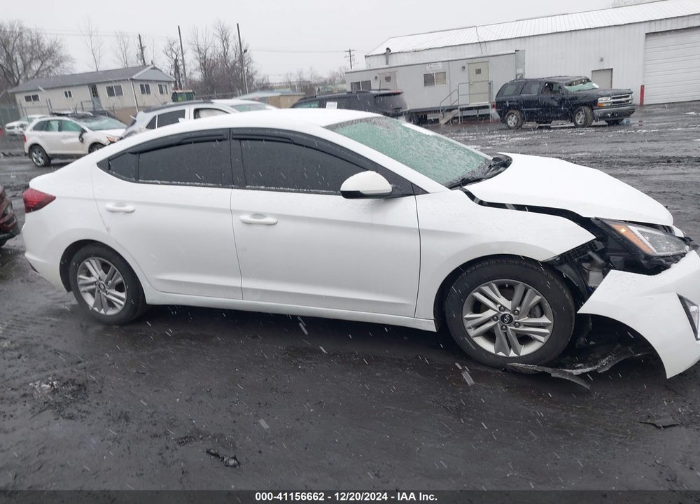 2020 HYUNDAI ELANTRA VIN: 5NPD84LFXLH614496