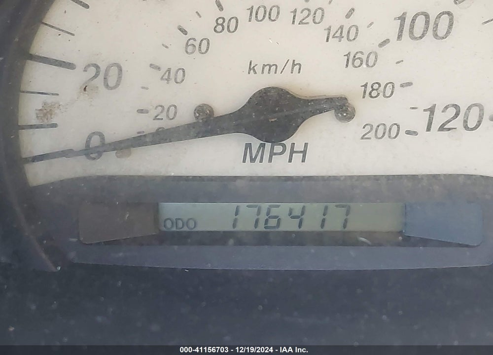 2001 TOYOTA ECHO VIN: JTDBT123X10119219