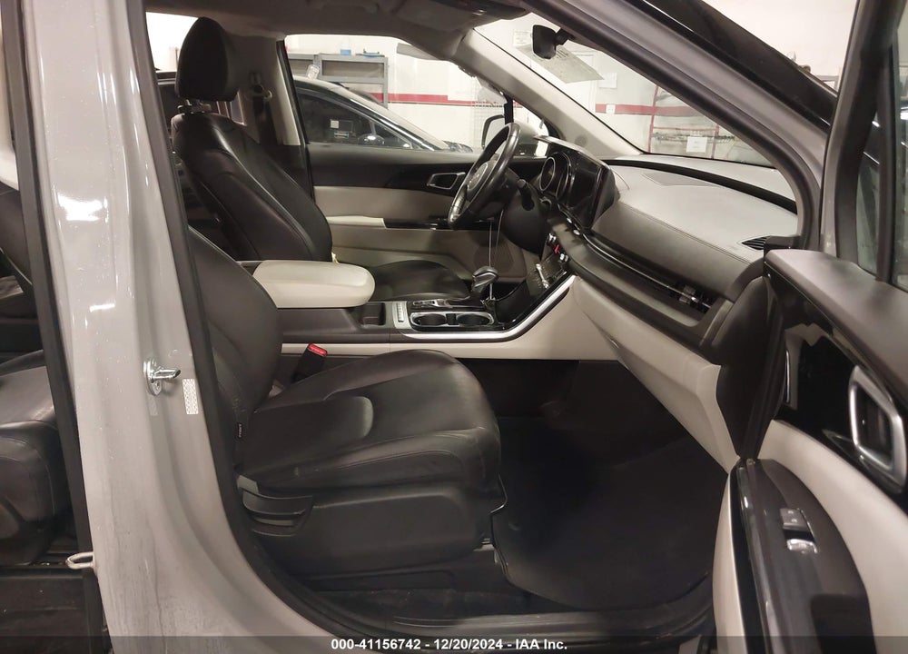 2023 KIA CARNIVAL MPV EX VIN: KNDNC5H38P6295137