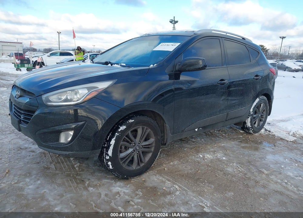 2014 HYUNDAI TUCSON SE VIN: KM8JUCAG1EU922262