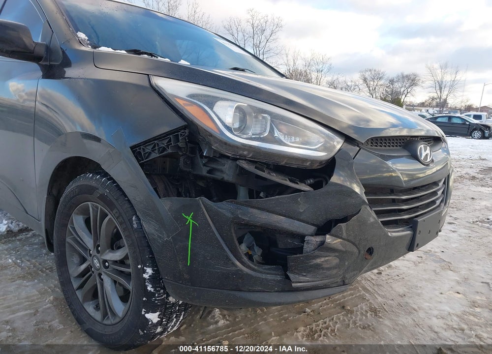 2014 HYUNDAI TUCSON SE VIN: KM8JUCAG1EU922262