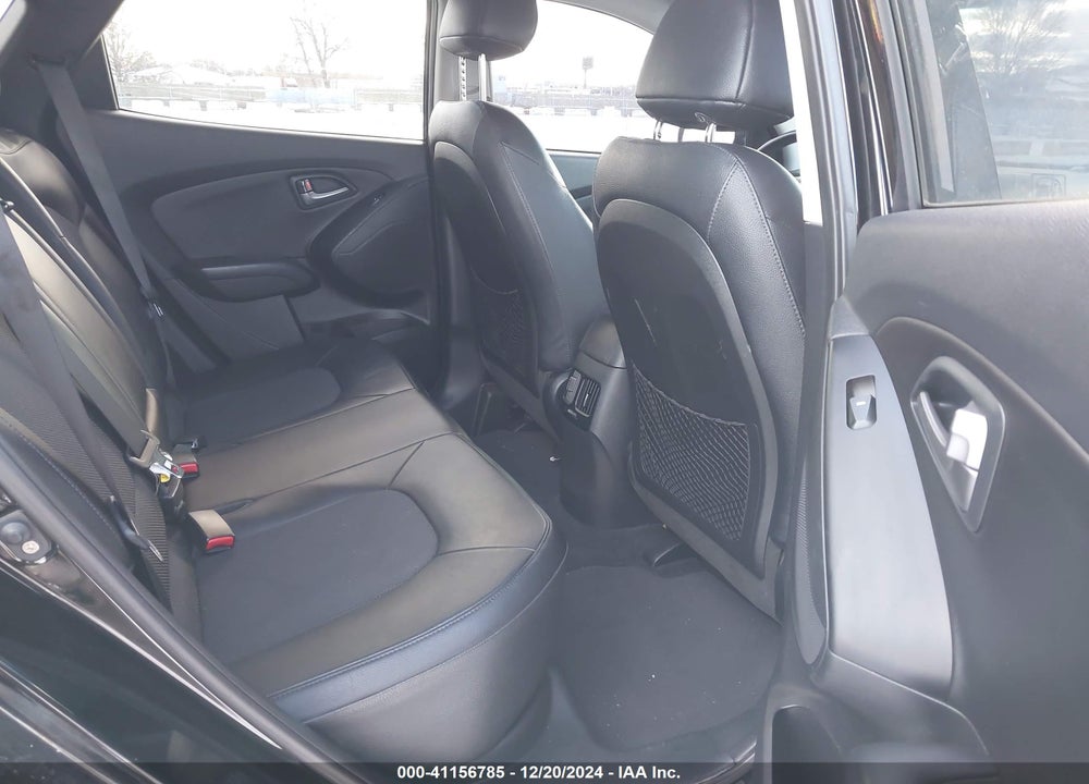 2014 HYUNDAI TUCSON SE VIN: KM8JUCAG1EU922262
