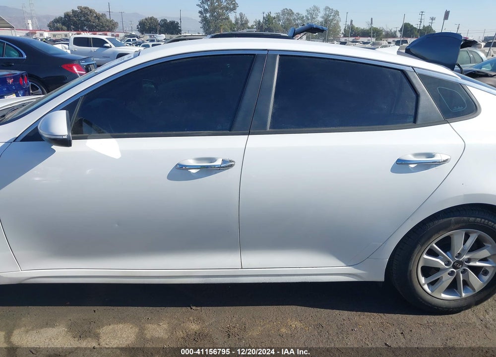 2016 KIA OPTIMA VIN: KNAGT4L37G5094942