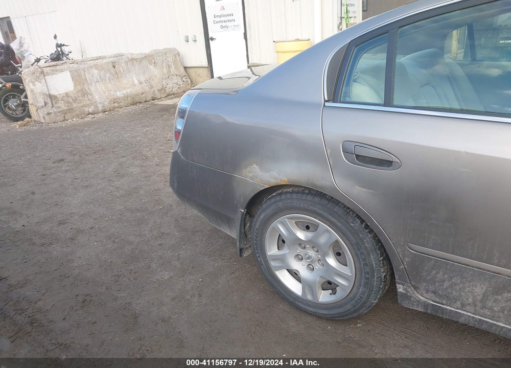 2004 NISSAN ALTIMA 2.5 S VIN: 1N4AL11D64C151647
