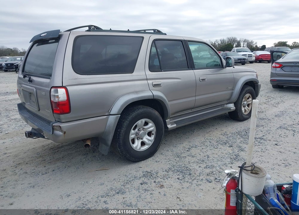 2002 TOYOTA 4RUNNER SR5 V6 VIN: JT3GN86R720225866