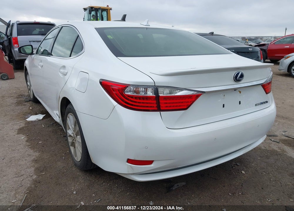 2013 LEXUS ES VIN: JTHBW1GG1D2018340