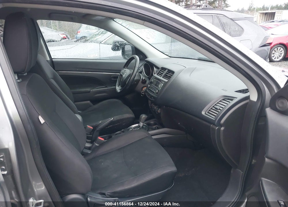 2015 MITSUBISHI OUTLANDER SPORT ES VIN: 4A4AP3AU2FE047022