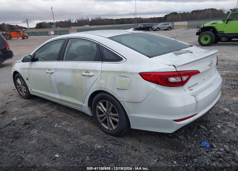 2015 HYUNDAI SONATA SE VIN: 5NPE24AF3FH177535