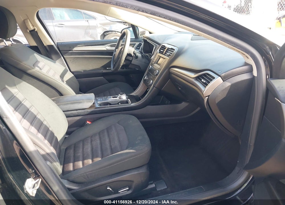 2017 FORD FUSION HYBRID SE VIN: 3FA6P0LUXHR385461