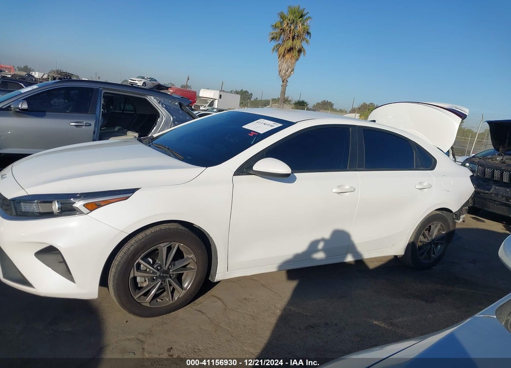 2022 KIA FORTE VIN: 3KPF24AD3NE500651