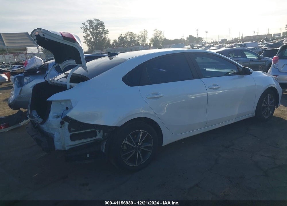 2022 KIA FORTE VIN: 3KPF24AD3NE500651