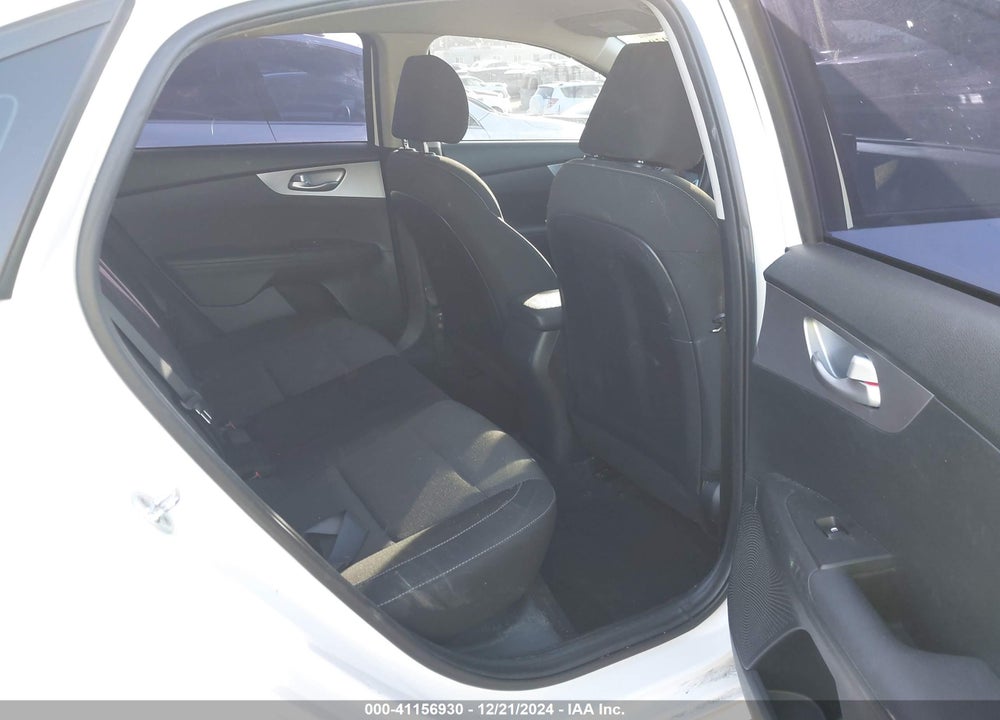 2022 KIA FORTE VIN: 3KPF24AD3NE500651
