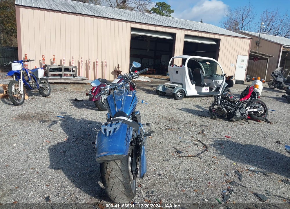 2011 YAMAHA XV1900 CU VIN: JYAVP27E0BA012916