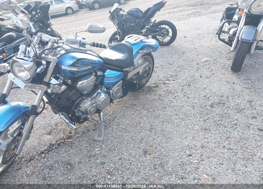 2011 YAMAHA XV1900 CU VIN: JYAVP27E0BA012916