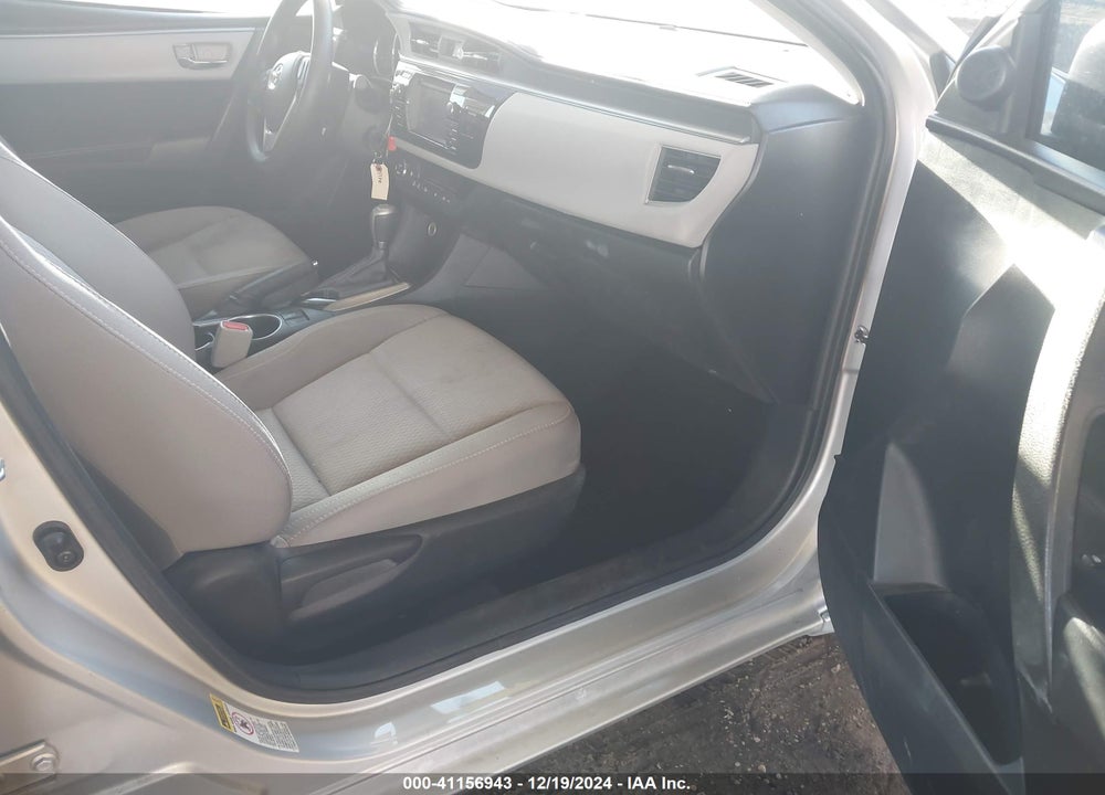 2015 TOYOTA COROLLA VIN: 5YFBURHE3FP201794