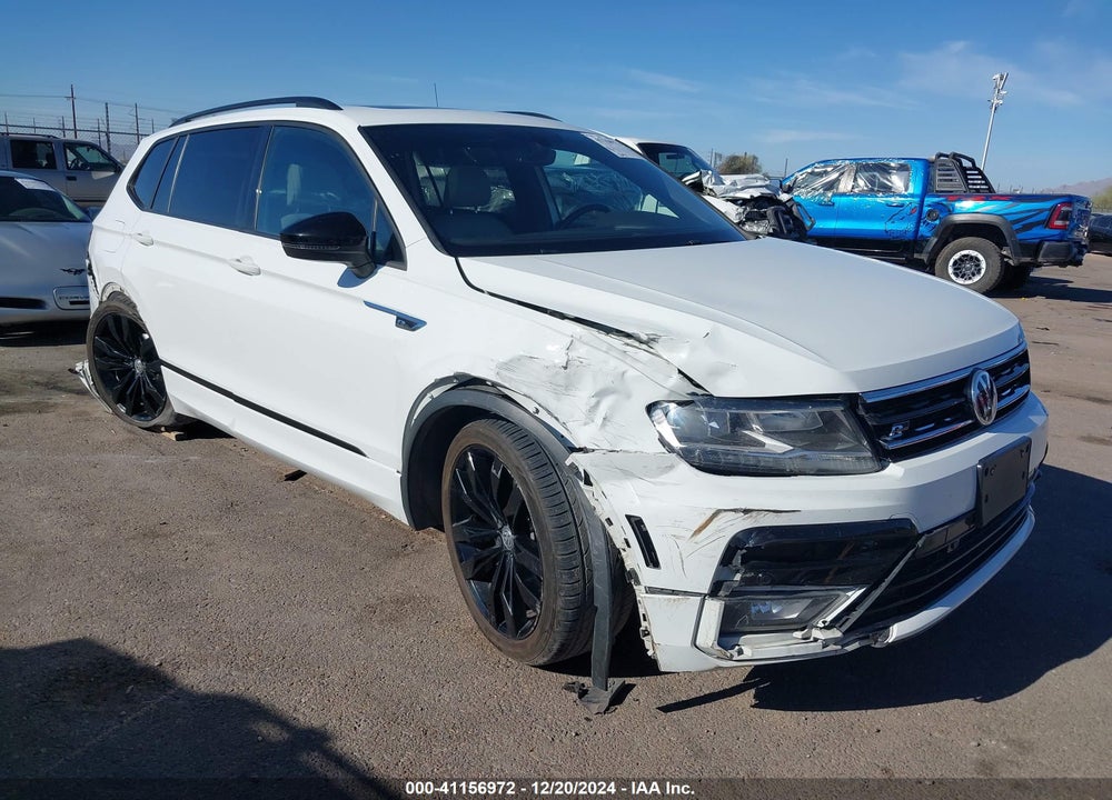 2021 VOLKSWAGEN TIGUAN VIN: 3VV2B7AX2MM017362