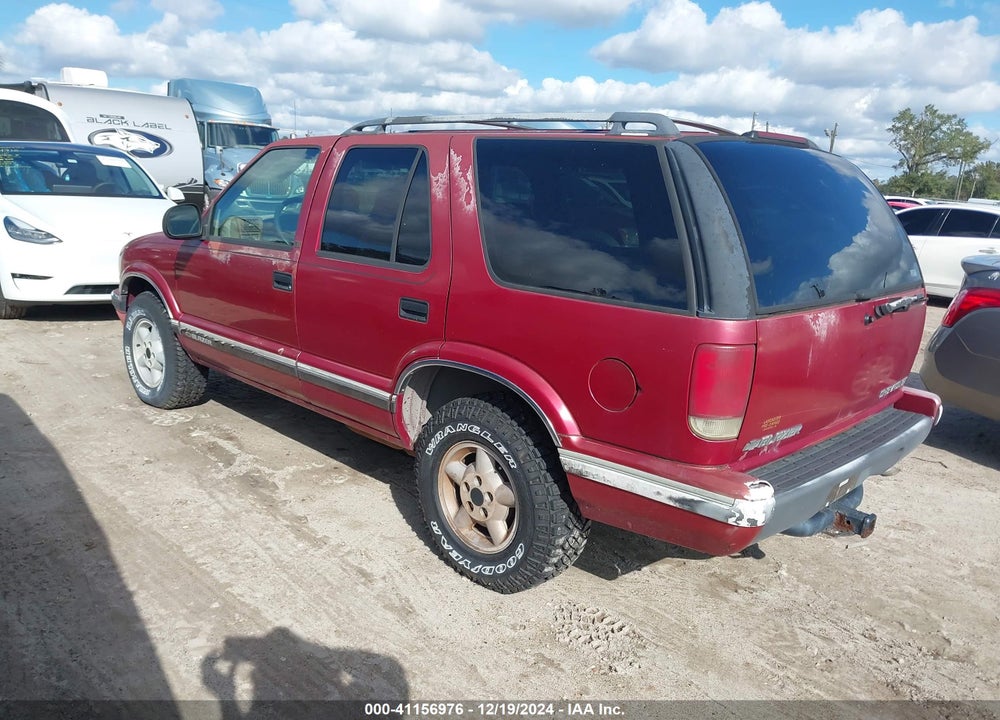 1997 CHEVROLET BLAZER LS VIN: 1GNDT13W2VK123350