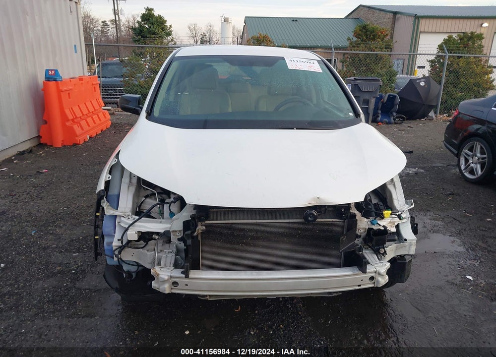 2015 HONDA CR-V LX VIN: 5J6RM4H38FL098052