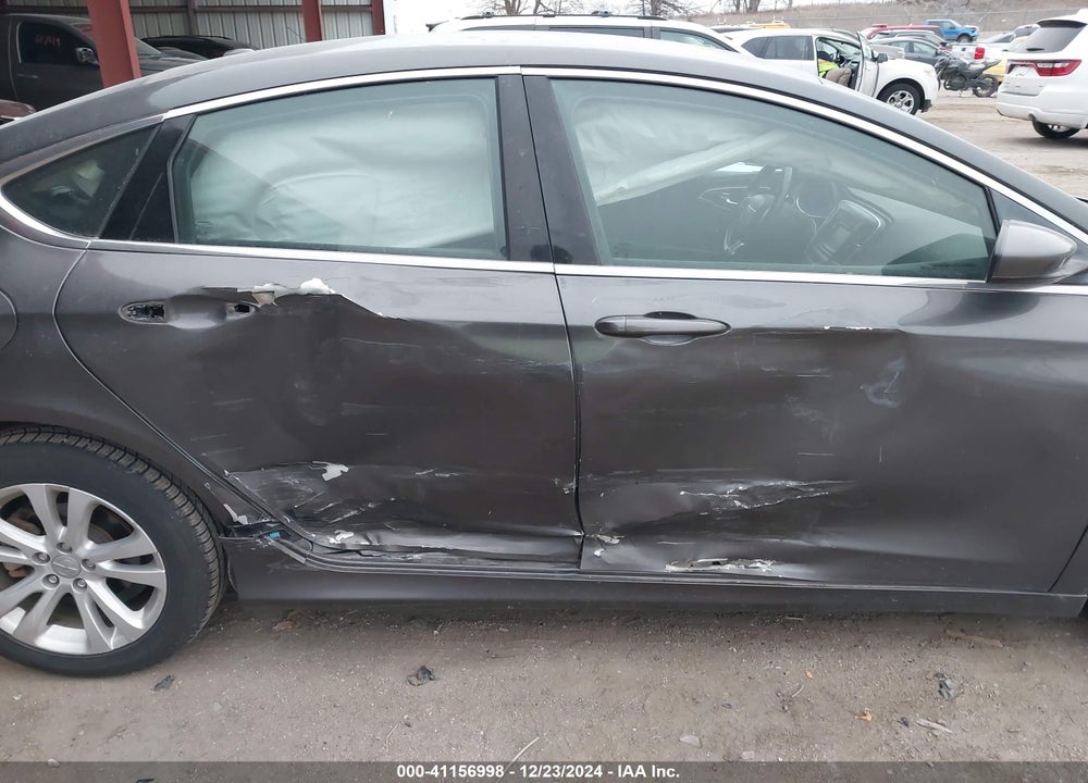 2015 CHRYSLER 200 VIN: 1C3CCCAB8FN671325