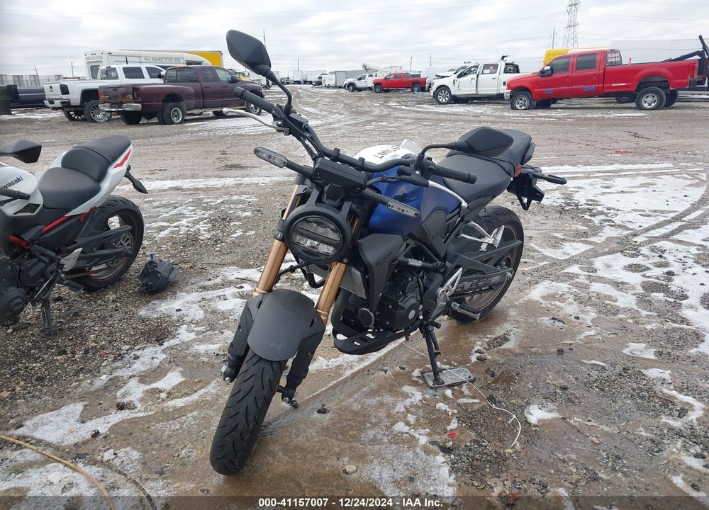 2021 HONDA CBF300 NA VIN: MLHNC5559M5100571