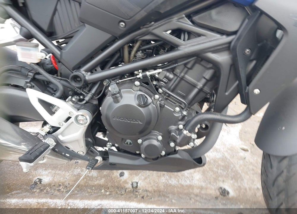 2021 HONDA CBF300 NA VIN: MLHNC5559M5100571