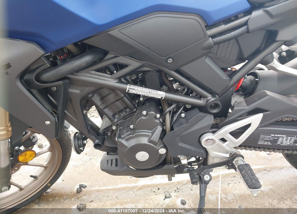 2021 HONDA CBF300 NA VIN: MLHNC5559M5100571