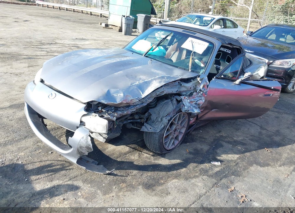 2002 MAZDA MX-5 MIATA CLOTH/LS/SE VIN: JM1NB353820227203
