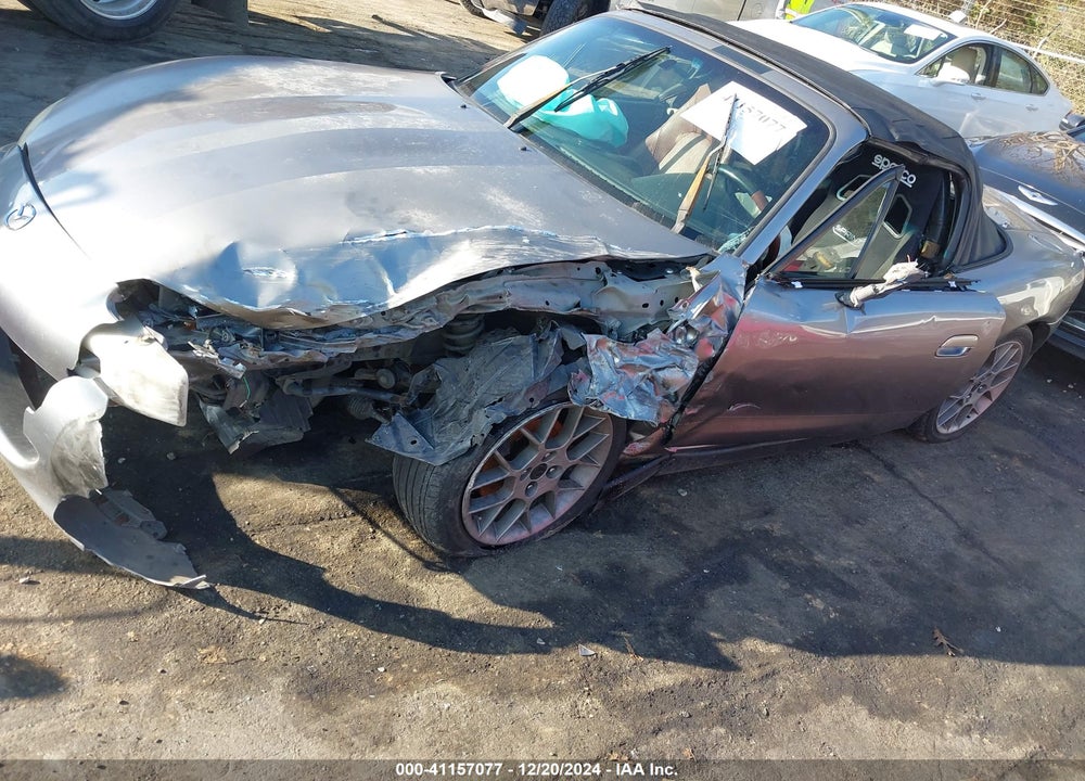 2002 MAZDA MX-5 MIATA CLOTH/LS/SE VIN: JM1NB353820227203