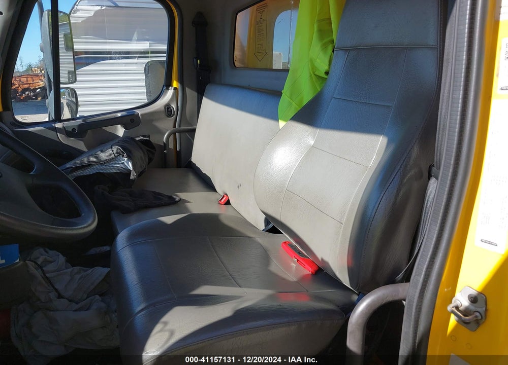 2018 FREIGHTLINER M2 106 VIN: 1FVACWFB7JHJH5565