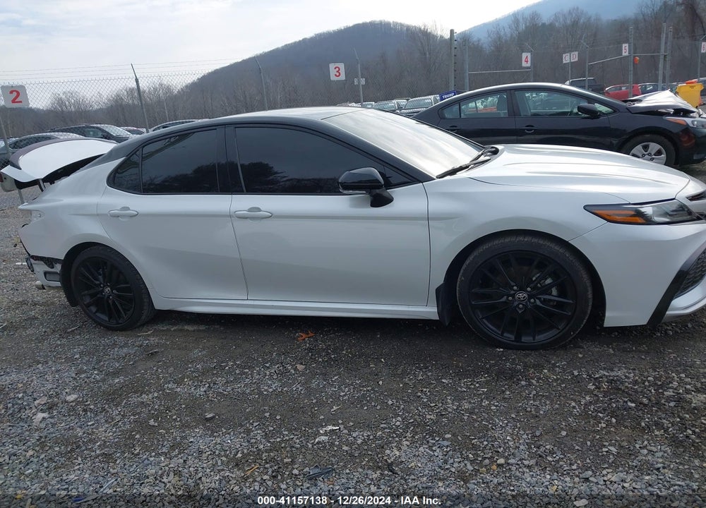 2021 TOYOTA CAMRY VIN: 4T1K61BK4MU044721