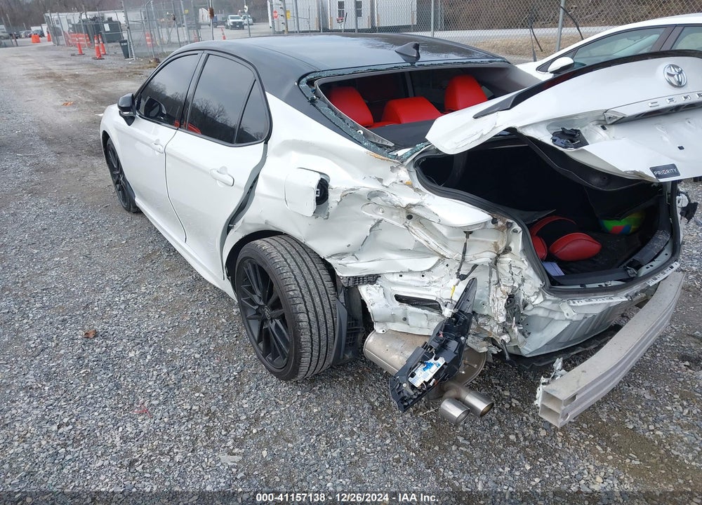 2021 TOYOTA CAMRY VIN: 4T1K61BK4MU044721