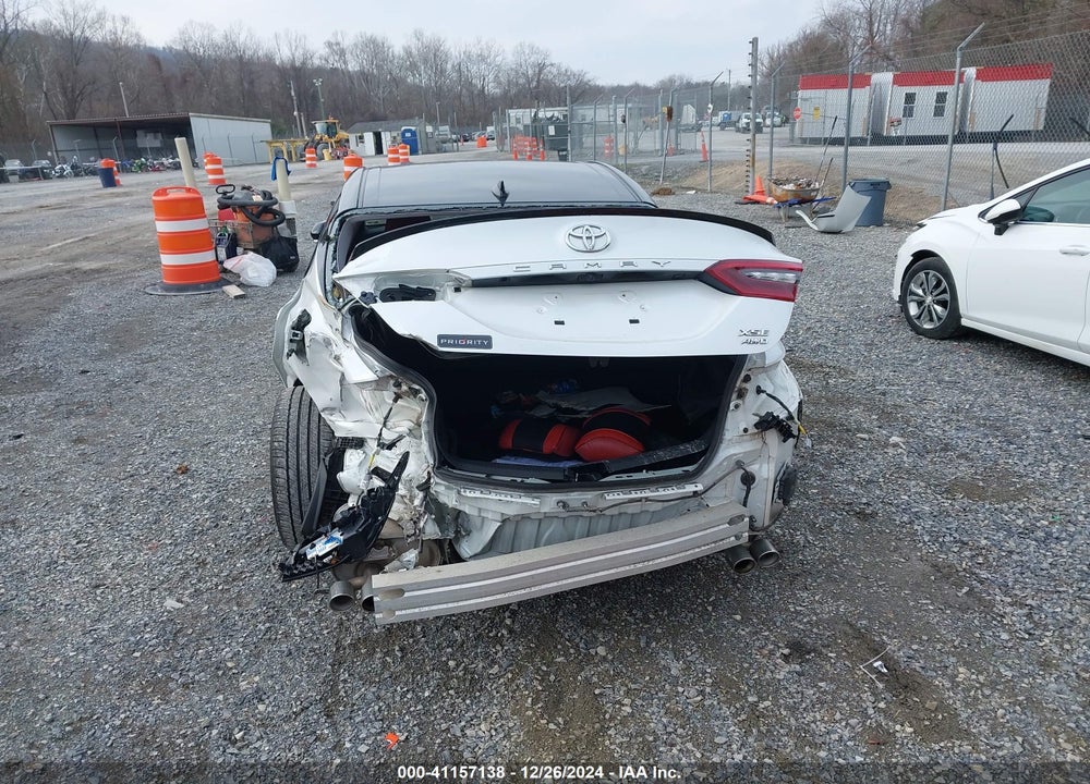 2021 TOYOTA CAMRY VIN: 4T1K61BK4MU044721